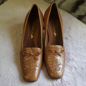 Easy Spirit Brown Leather Loafers Flats Size 8 kitten heels square toe